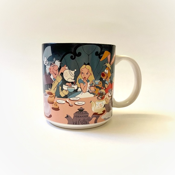 VTG Walt Disney’s Classic Alice in Wonderland Mug with Box - Picture 4 of 13
